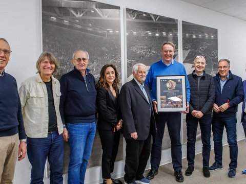 DFB-Staffelstab-Übergabe auf dem Betzenberg / Nadine Keßler zur Botschafterin der Fritz-Walter-Stiftung berufen